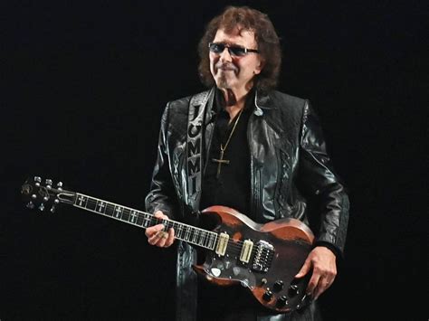 Tony Iommi recalls writing Black Sabbath's Paranoid riff