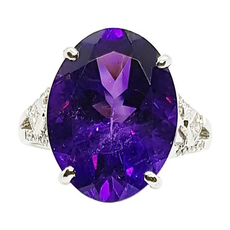 Amethyst with Diamond Ring Set in 18 Karat Gold Settings For Sale at