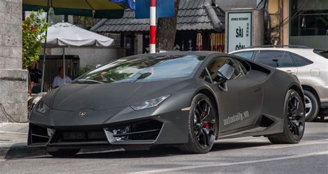 Descubrir 55 Imagen Lamborghini Huracan Matte Black Abzlocal Mx