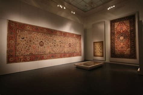 Discover Islamic Art Virtual Museum