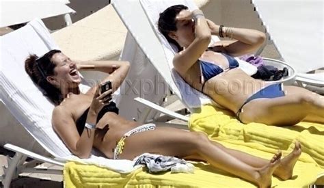 Hot Sexy Luciana McGee Bikini Pics