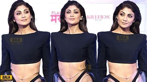 Baapre Baap 😱 Shilpa Shetty Flaunts Her Washboard Abs In Black V Navel Outfit At Pinkvilla