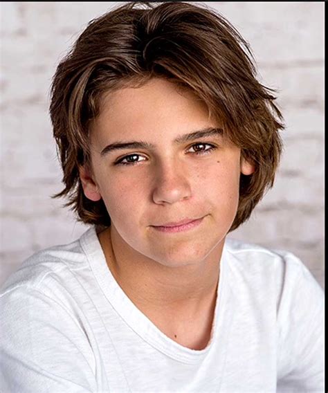 Lincoln Melcher Biography, Age, Weight, Height, Friend, Like, Affairs ...