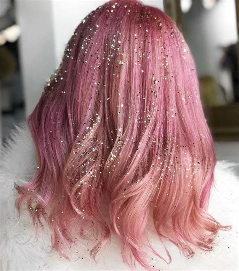 Hair Glitter: How to Wear the Trend in Real Life