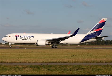 N540LA LATAM Cargo Colombia Boeing 767 316ER BCF WL Photo By Erwin