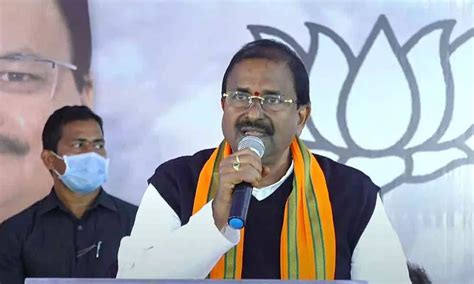 Ap Bjp State Executive Meetings Begin In Gannavaram To Discuss Of