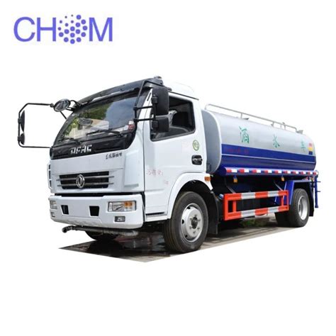 Dongfeng Street Sprinkler Water Tank Truck Multi Function Road