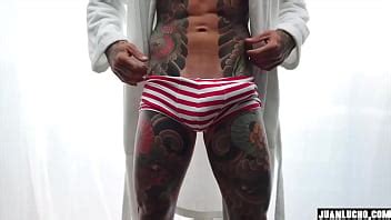 Sexy Juan Lucho Xmas Solo Masturbation XVIDEOS