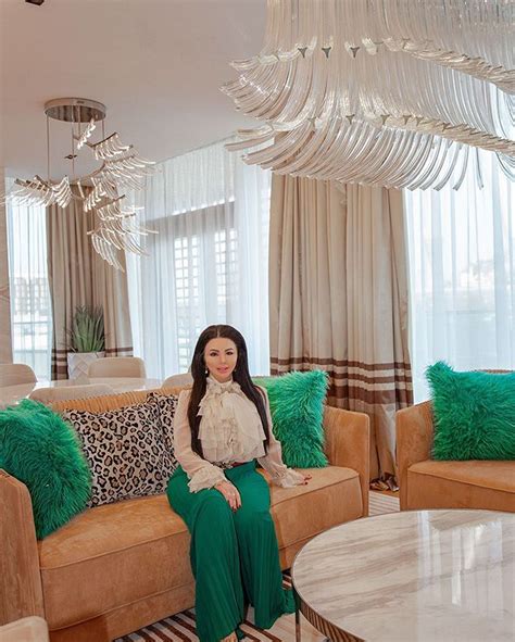 10 Hot Sexy Katrina Antonovich Bikini Pics