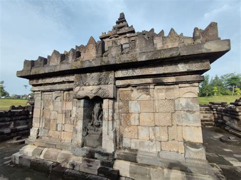 Candi Sambisari Yogyakarta Candi Di Dataran Rendah