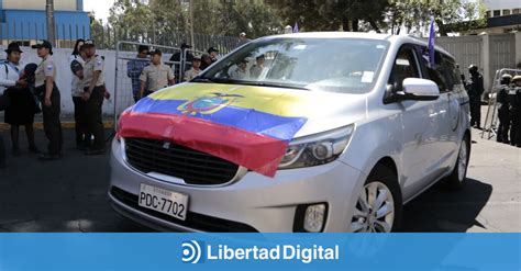 Ecuador Pide El Apoyo Del Fbi Para Investigar El Asesinato De Fernando