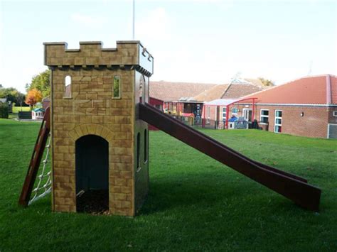 Multi Play Towers And Wooden Climbing Frames Flights Of Fantasy