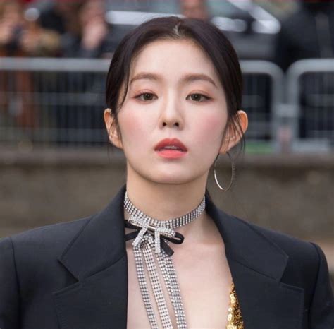 Irene Red Velvet