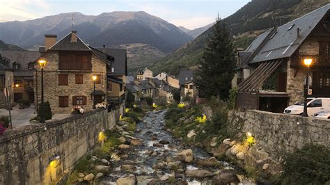 Valle de Arán todo lo que debes saber sobre esta comarca del Pirineo