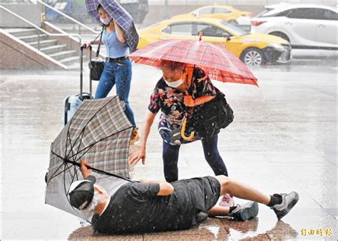 杜蘇芮豪雨警戒 擴至中彰投／氣象局預估花東4天累積雨量高達1000毫米 須防坍方土石流 生活 自由時報電子報