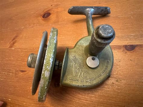 Airex Vic Vintage Fishing Retro Spinning Reel Made In U S A Rare Ebay