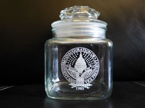 1985 Inauguration Reaganbush Jelly Belly Glass Jar Herman Goelitz