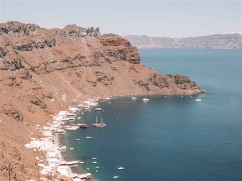 Santorini Beaches | Story | Hero Traveler