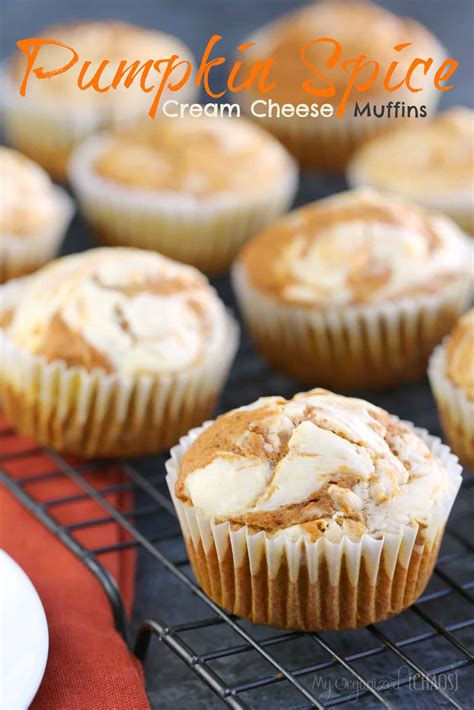 Pumpkin Spice Cream Cheese Muffins