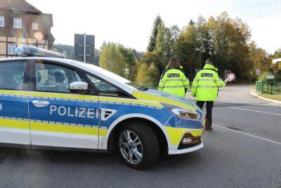 Neue Grenzkontrollen zu Tschechien So läuft es in Johanngeorgenstadt