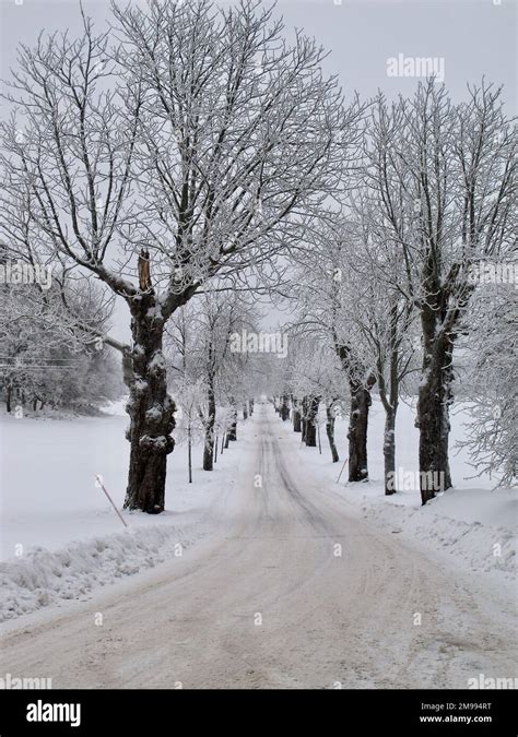 Frost And Snow On Country Road Hi Res Stock Photography And Images Alamy