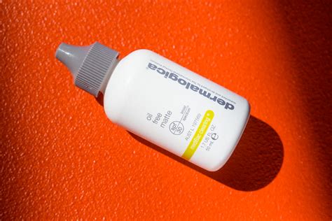 The Best Sunscreens For Oily, Acne-Prone Skin - Into | Into The Gloss