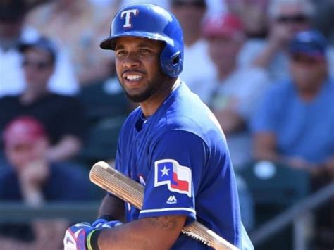 Texas Rangers Star Elvis Andrus Officially Becomes A U S Citizen