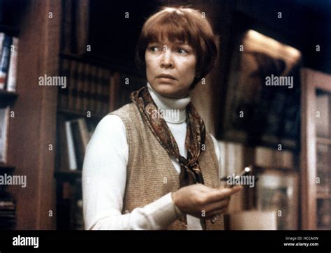 THE EXORCIST, Ellen Burstyn, 1973 Stock Photo - Alamy