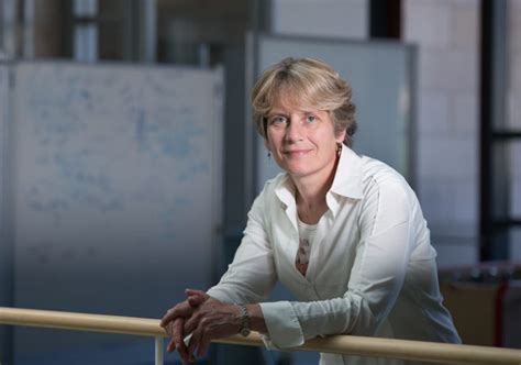 Mowing down cancer: A podcast featuring Stanford chemist Carolyn Bertozzi - Scope