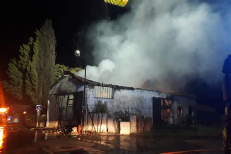 Gard Des Bouteilles De Gaz Explosent Au Centre D Un Petit Village Ce