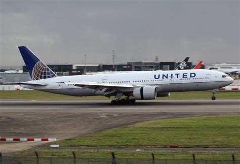 United Brings In Seat Ife Back To The High Density S Paxex Aero