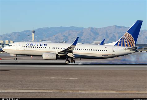 N Boeing United Airlines Khoa Vu Jetphotos