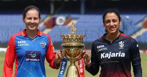 Virat Kohli Faf Du Plessis Name Smriti Mandhana As RCB Captain For WPL