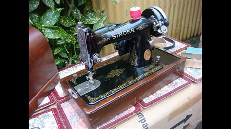 Antique Old Vintage Electric Knee Operated Singer Sewing Machine Model