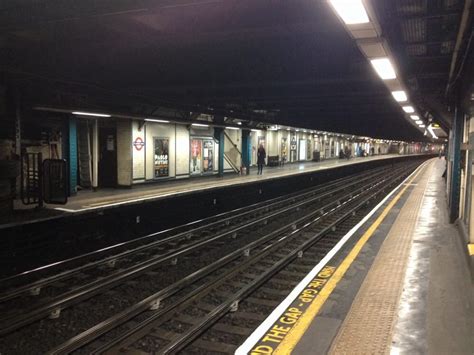 St James’s Park Tube Station - 15 Photos - Public Transportation ...