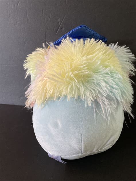 Squishmallows 8 Zozo NWT Bigfoot Rainbow Graduation Grad Cap Yeti