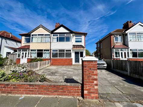 3 Bed Semi Detached House For Sale In North Drive Cleveleys Fy5 £