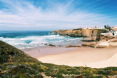 Praia Da Lagoa E Praia Da Zambujeira Do Mar Interditas A Banhos