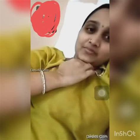 Hot Cute Girls Showing Her Boobs Link In Comment Scrolller