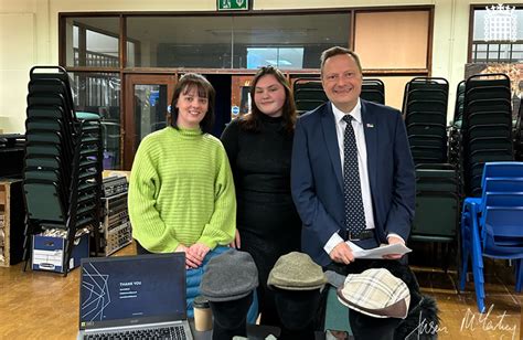 Jason Mccartney Mp Visits The 2023 Colne Valley High School Careers