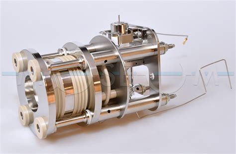 Quadrupole Ion Trap And Detector