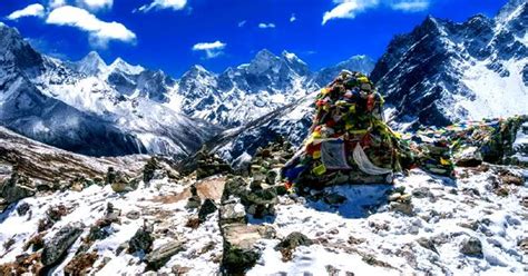 A Photographer Paradise Capturing The Magic Of The Everest Three High