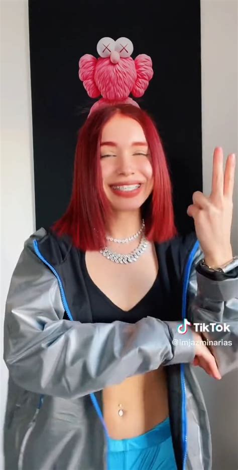 5 Hot Sexy Jazmin Arias Bikini Pics