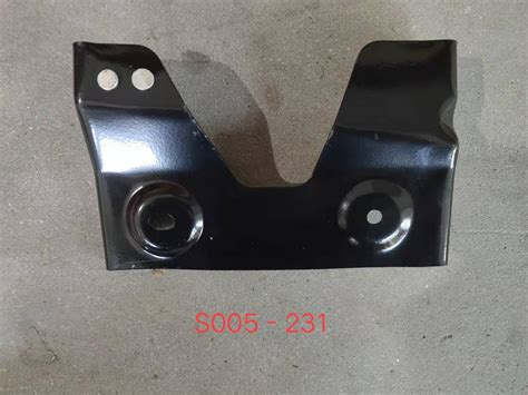 Panel Corner Bracket Rh For Scania Series P P S