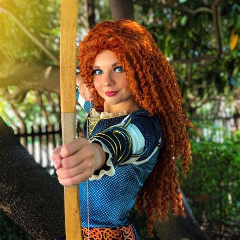 Merida. Merida Cosplay. Merida face character. Party princess. Party ...