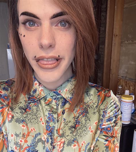 I finally got my license updated today :) : r/transadorable