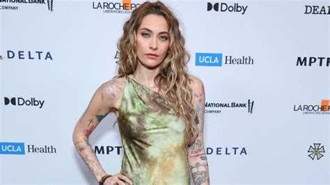 Paris Jackson quién es y por qué la polémica con Ester Expósito UnoTV