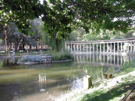 Au Parc Monceau Entre Les Grilles Et Les Arceaux Le Blog De Annie