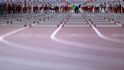 Quais são os tipos de corridas na pista de atletismo?