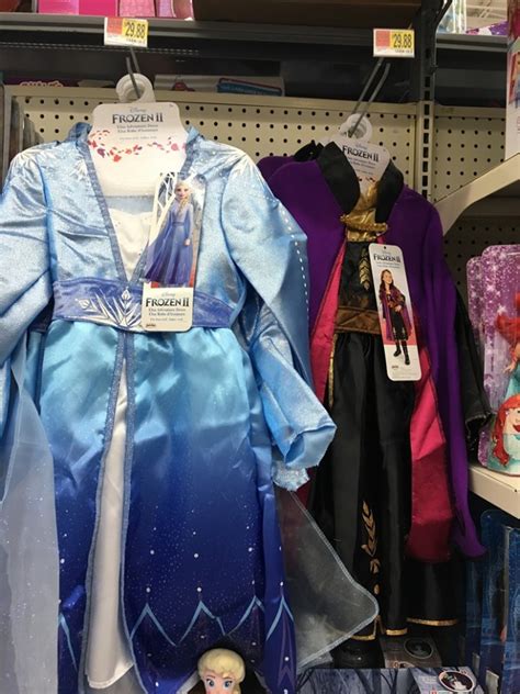 'Frozen 2' Elsa and Ana Costumes For Adults and Children Coming October 4th